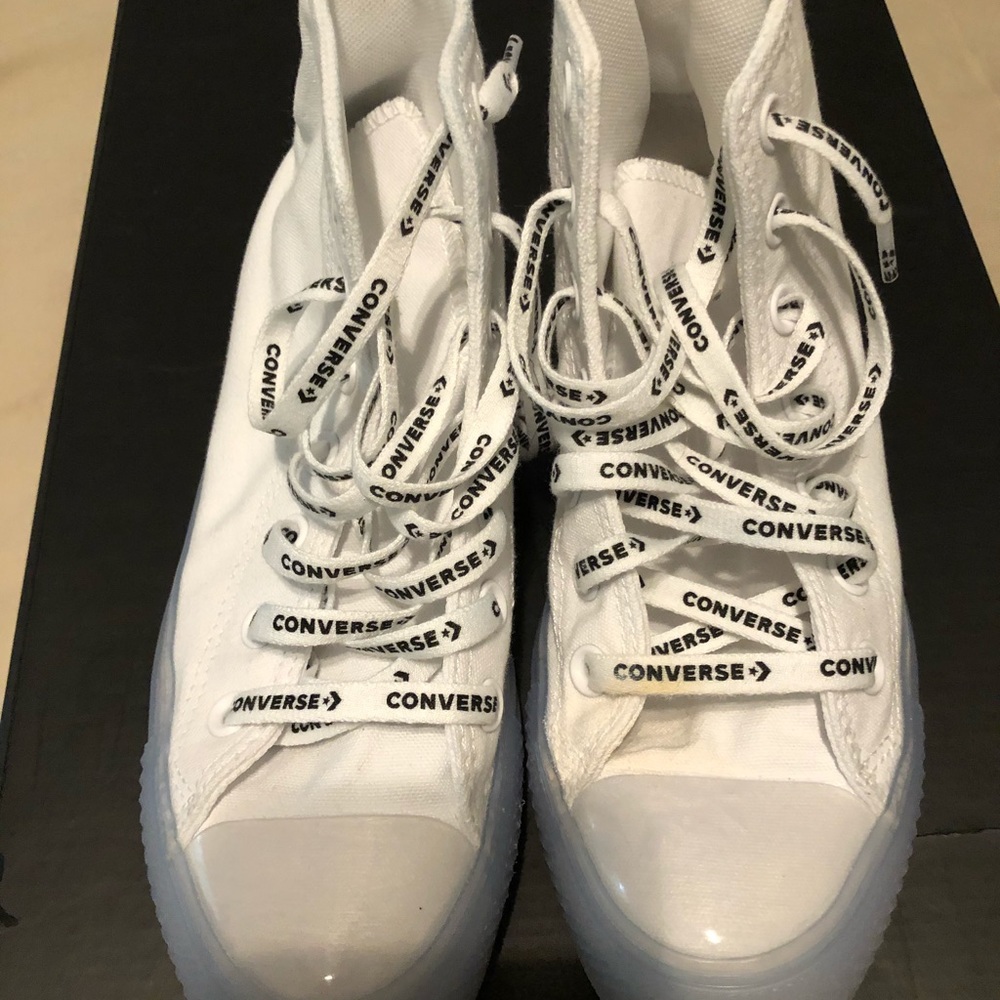 Converse unisex sneakers